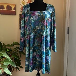 CW Classics Women’s Plus Size Top